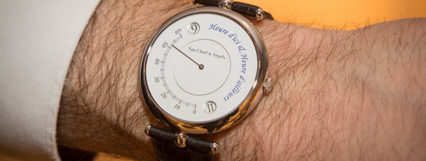 Van Cleef & Arples Heure d'ici & Heure d'ailleurs (Time here and Time elsewhere) on the wrist of Denis Giguet