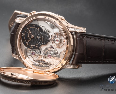 Cover open of the Romain Gauthier Logical one Secret "Diamonds" in red gold