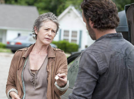 Carol Peletier (Melissa McBride) gives Rick Grimes her watch in episode 4 of season 4 of 'The Walking Dead'