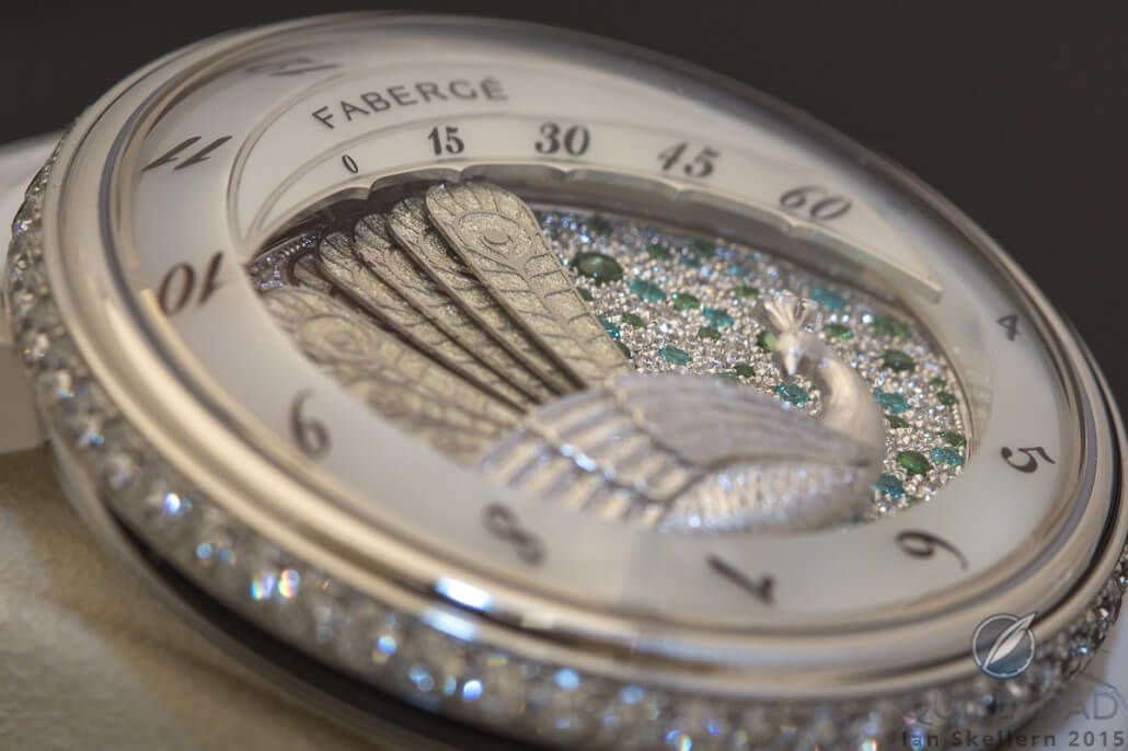 Close-up look at the Fabergé Lady Compliquée peacock's tail
