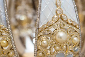 The Fabergé Pearl Egg is decorated with ornately set diamonds and pearly on mother-of-pearl "petals"