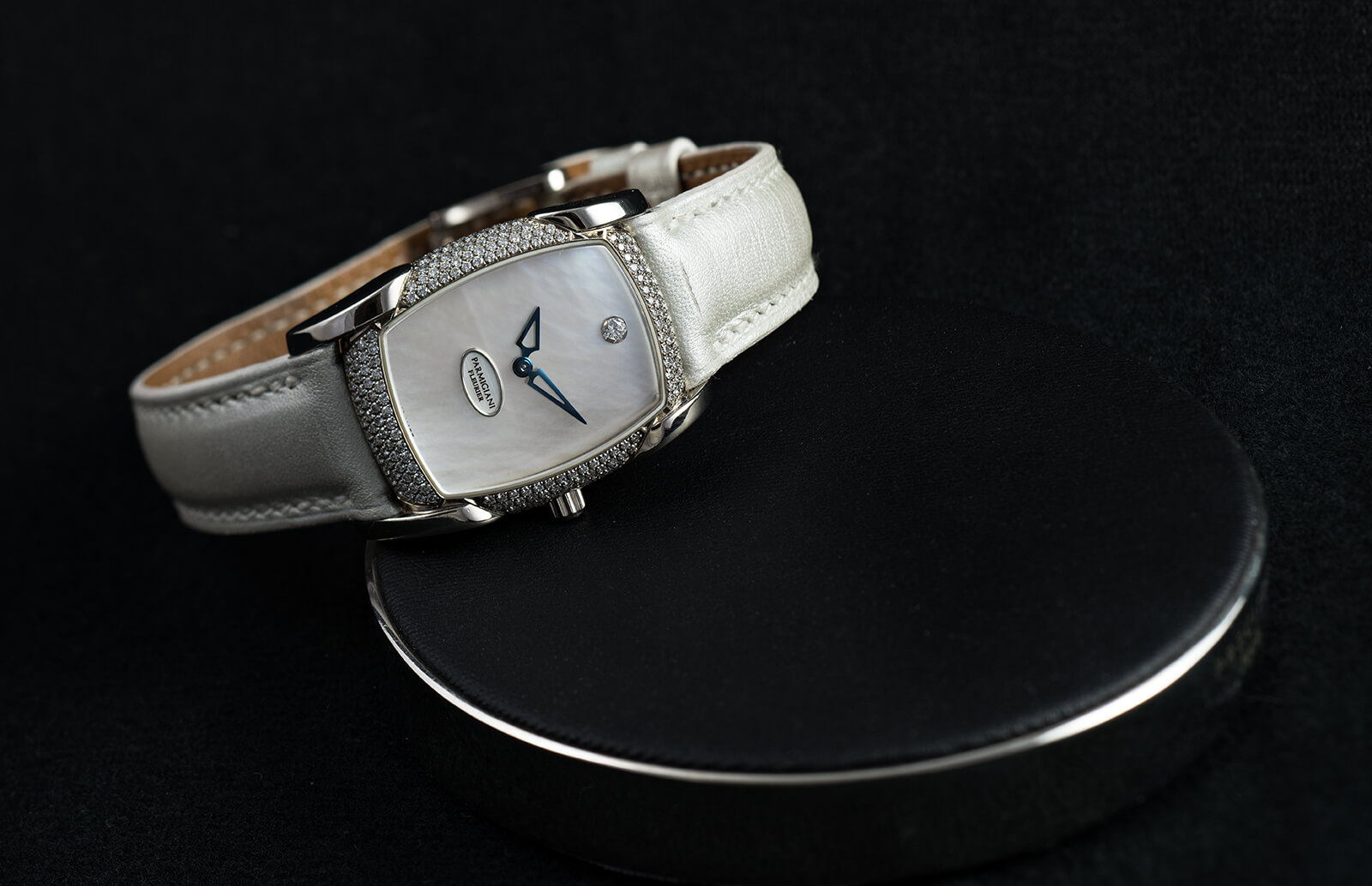 Parmigiani Kalpa Piccola in white gold with mother-of-pearl dial