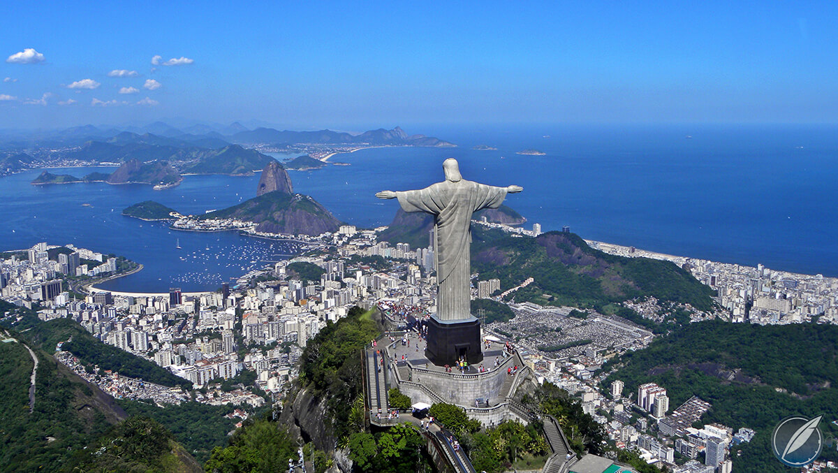 The statue of Christ the Redeemer overlooking Rio de Janeiro. This enduring icon is the inspiration for the artwork on the Roman Gauthier Logical One Secret Kakau Höfke