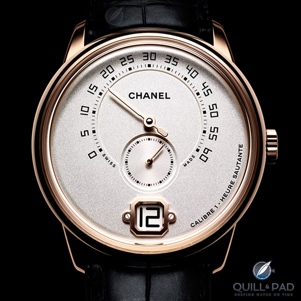 Monsieur de Chanel in pink gold