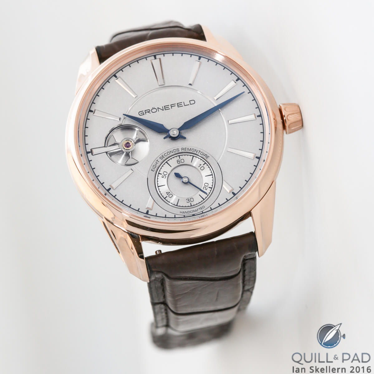 Grönefeld 1941 Remontoire in red gold with frosted sterling silver dial