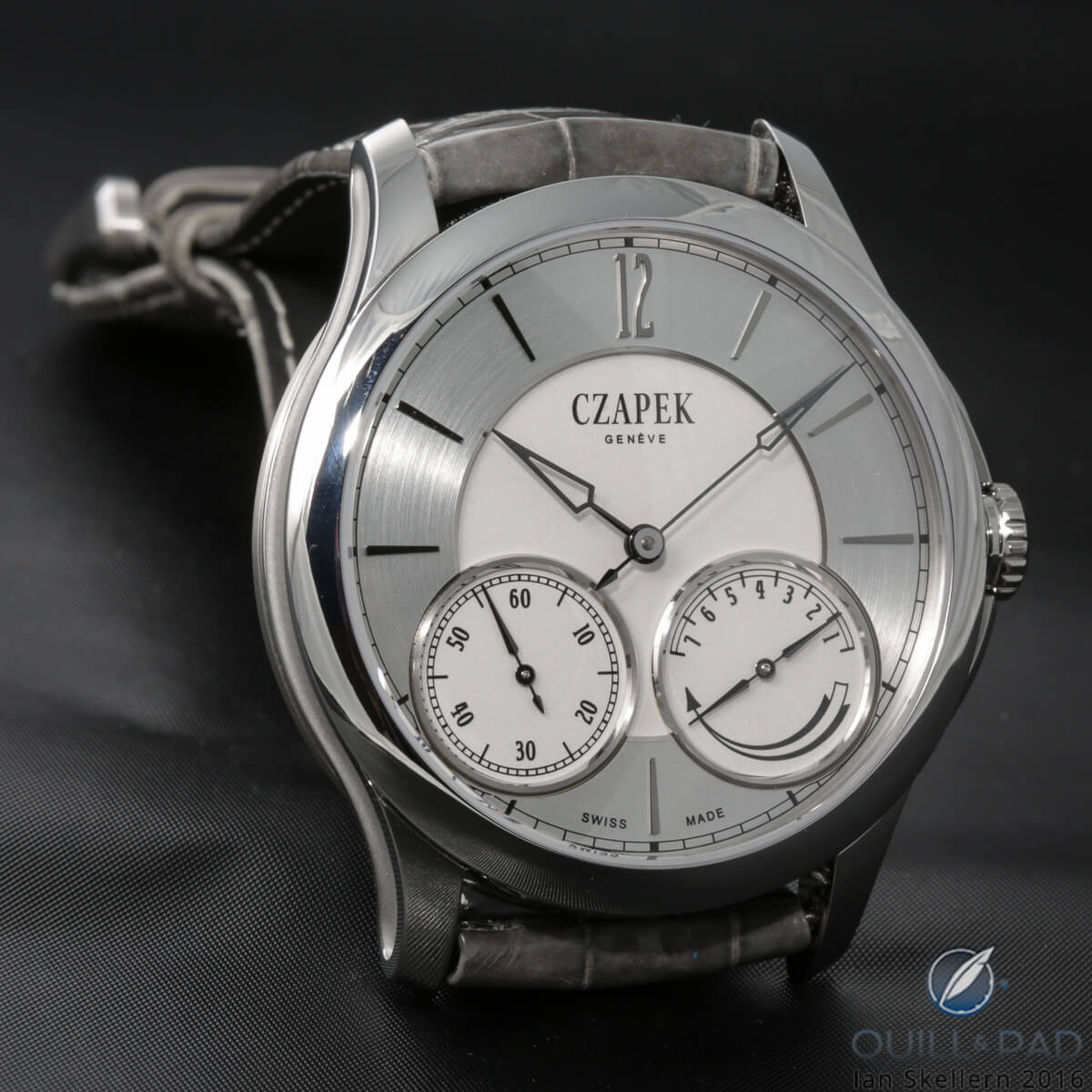Czapek & Cie. in steel from the Quai des Bergues collection
