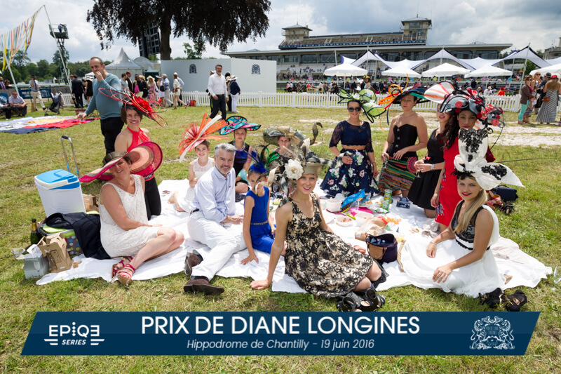 Some of the picnic fashion in evidence at the 2016 Prix de Diane (photo courtesy Yves Forestier)