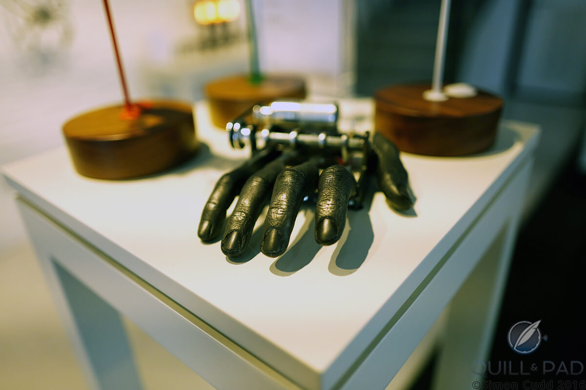 Nik Ramage’s Fingers at the MB&F M.A.D.Gallery Dubai
