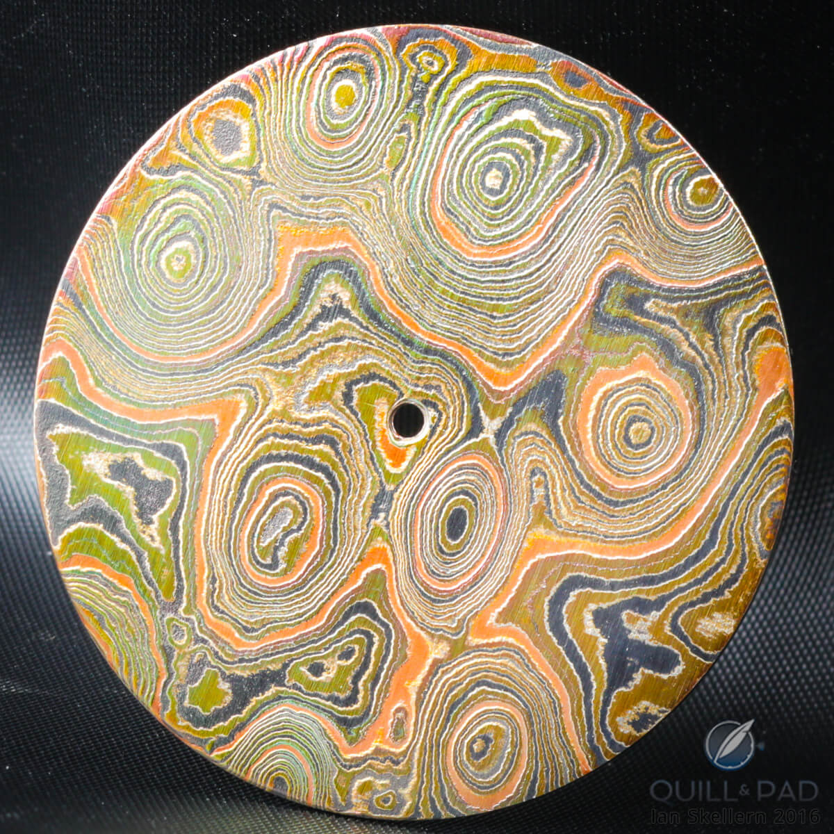 An example of a beautiful Damascus steel Sarek dial hand-forged and tempered by GoS’s Johan Gustafsson