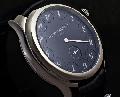 The author’s Ludovic Ballouard Upside Down in platinum with blue dial