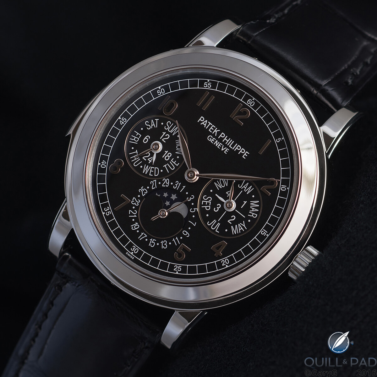 Imposing presence: high-contrast photo of the Patek Philippe Reference 5074P