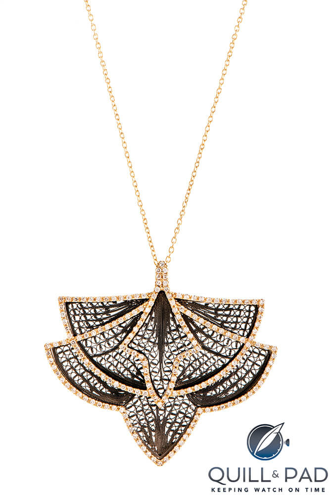 Eleuterio necklace in yellow gold and ruthenium from the Couture collection