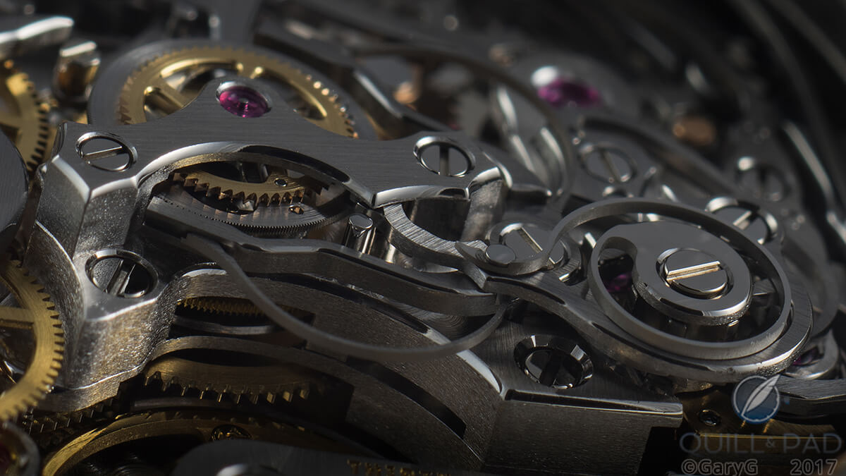 Movement detail Patek Philippe Caliber CHR 29-535 PS highlighting the finishing of the central rattrapante bridge