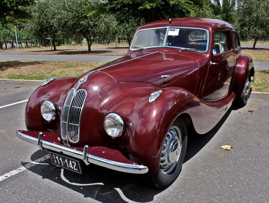 The Bristol Fighter One Of The Greatest Cars You've Never Heard Of