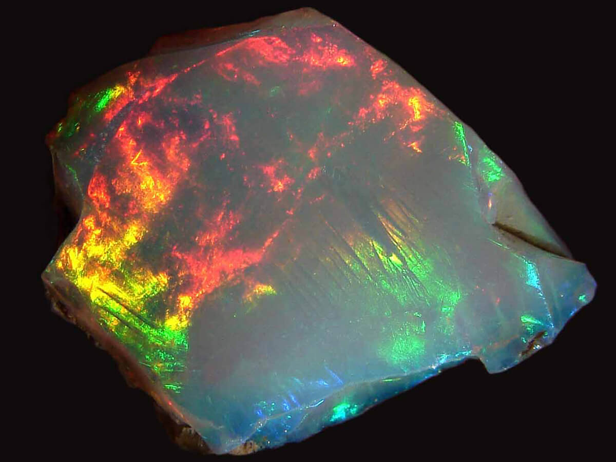 Uncut precious opal from Ethiopia