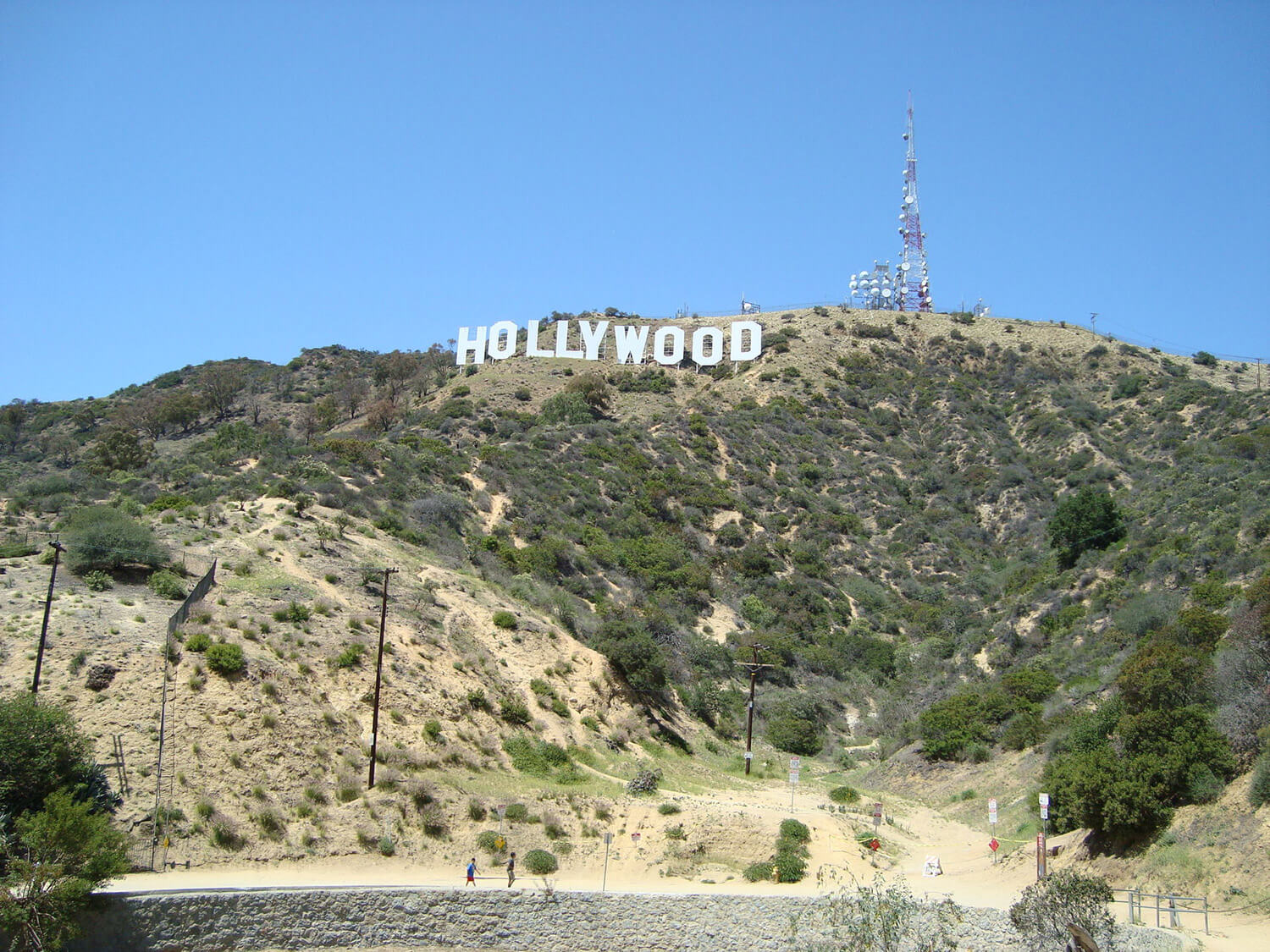 Hollywood sign (photo courtesy Pimlico27/Wikipedia)