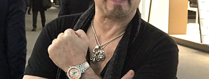 Eric Singer wearing the Zodiac Super Sea Wolf Topper Edition that he helped design