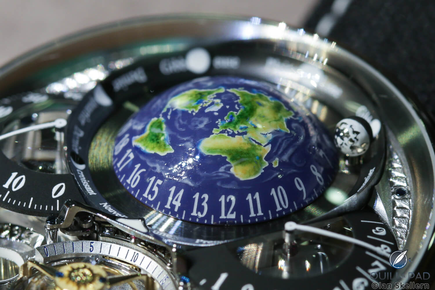 Hand painted earth on the Bovet Récital 22