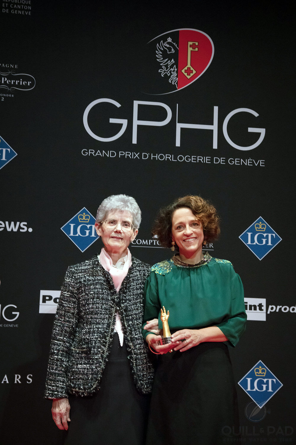 GPHG Special Jury Prize 2017 award ed to Suzanne Rohr and Anita Porchet (photo courtesy Gregory Maillot/www.point-of-views.ch)