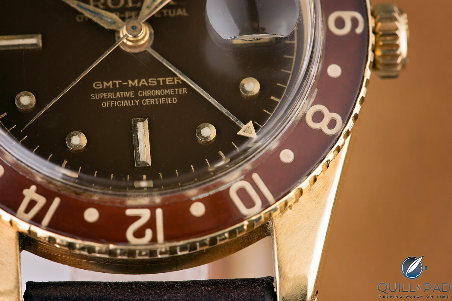 Dial and bezel details on the Rolex GMT-Master Reference 6542 (photo courtesy Bobs Watches)