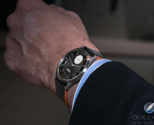 Slim D’Hermès Titane on the wrist