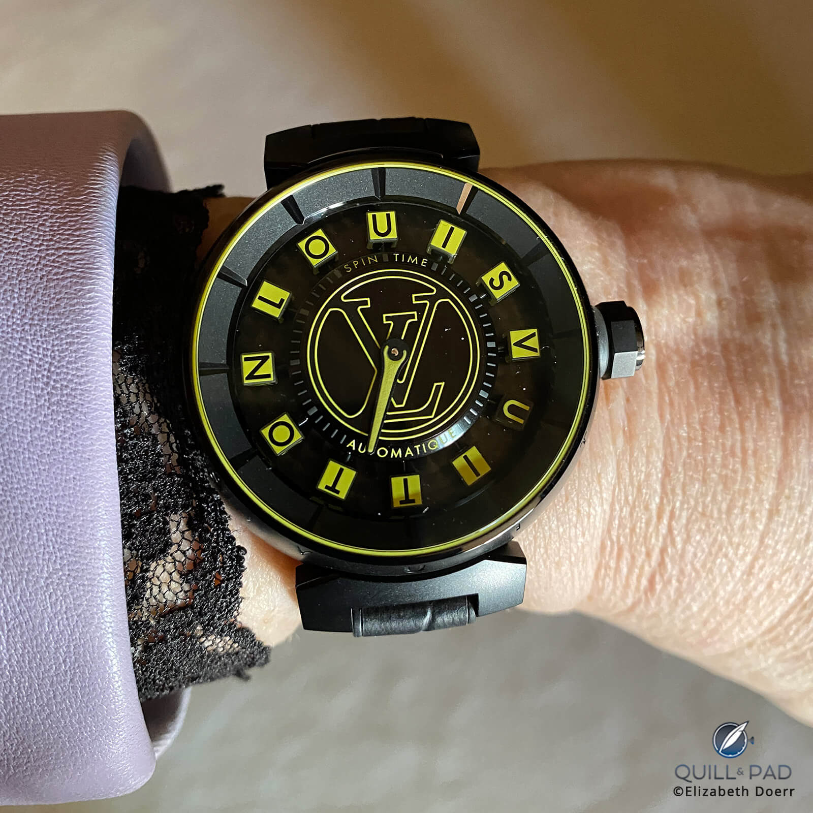 Louis Vuitton Tambour Spin Time Air Quantum - Hands-On, Price